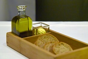 Glärnischhof by Trinity