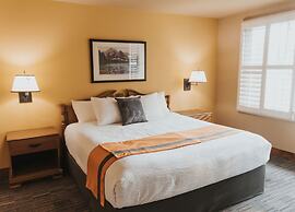 Grouse Mountain Lodge