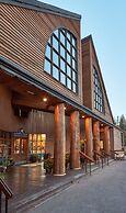 Grouse Mountain Lodge