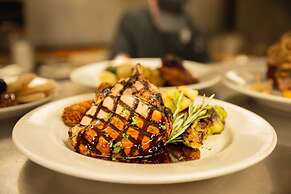 Grouse Mountain Lodge