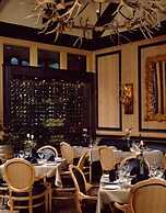 Grouse Mountain Lodge