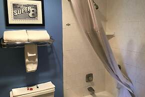 Super 8 by Wyndham Casper East/Evansville