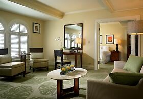 Moana Surfrider, A Westin Resort & Spa, Waikiki Beach