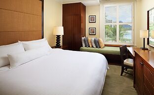 Moana Surfrider, A Westin Resort & Spa, Waikiki Beach