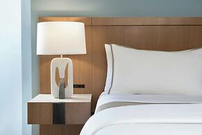 Moana Surfrider, A Westin Resort & Spa, Waikiki Beach