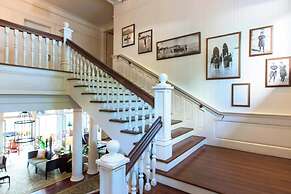 Moana Surfrider, A Westin Resort & Spa, Waikiki Beach