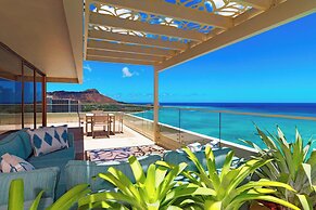 Moana Surfrider, A Westin Resort & Spa, Waikiki Beach