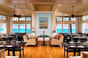 Moana Surfrider, A Westin Resort & Spa, Waikiki Beach