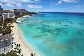 Moana Surfrider, A Westin Resort & Spa, Waikiki Beach