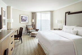 Moana Surfrider, A Westin Resort & Spa, Waikiki Beach