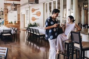 Moana Surfrider, A Westin Resort & Spa, Waikiki Beach