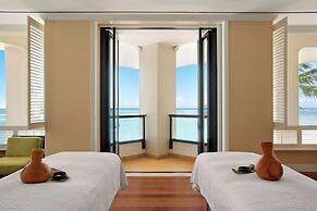 Moana Surfrider, A Westin Resort & Spa, Waikiki Beach