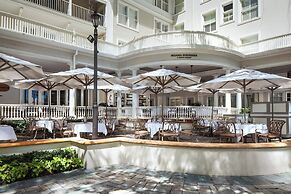 Moana Surfrider, A Westin Resort & Spa, Waikiki Beach