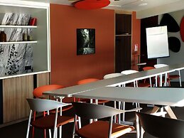 Ibis Styles Rouen Parc Expo Zenith