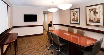 DoubleTree Suites by Hilton Hotel Philadelphia West