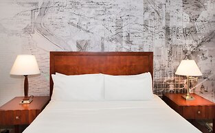 DoubleTree Suites by Hilton Hotel Philadelphia West