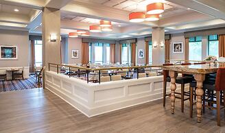 DoubleTree Suites by Hilton Hotel Philadelphia West