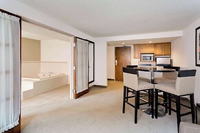 Ramada by Wyndham Marquette