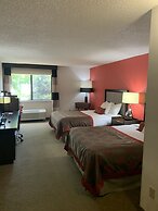 Ramada by Wyndham Marquette