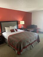 Ramada by Wyndham Marquette