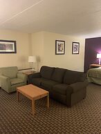 Ramada by Wyndham Marquette