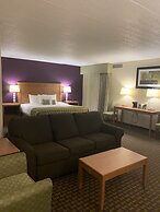 Ramada by Wyndham Marquette