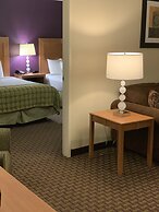 Ramada by Wyndham Marquette