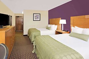 Ramada by Wyndham Marquette
