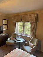 Macdonald Berystede Hotel