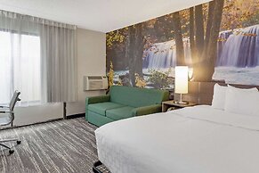 Clarion Pointe Near Erie Casino