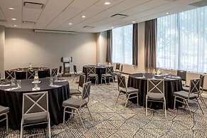 DoubleTree by Hilton Chicago - North Shore Conference Center