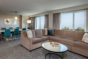 DoubleTree by Hilton Chicago - North Shore Conference Center
