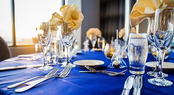 DoubleTree by Hilton Chicago - North Shore Conference Center