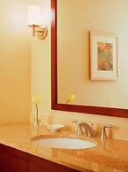 DoubleTree by Hilton Chicago - North Shore Conference Center