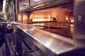 Atlantis Casino Resort Spa