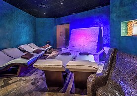 Atlantis Casino Resort Spa