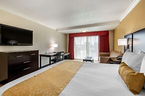 Best Western Plus South Bay Hotel