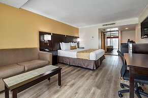 Best Western Plus South Bay Hotel