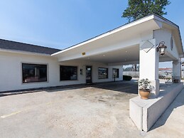 OYO Hotel DeRidder Hwy 171 North