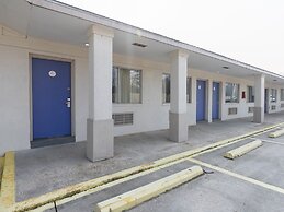 OYO Hotel DeRidder Hwy 171 North