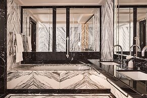 Claridge’s, Maybourne