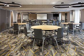 Holiday Inn Hotel and Suites Richmond West End by IHG