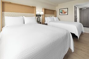 Holiday Inn Hotel and Suites Richmond West End by IHG