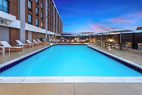 Holiday Inn Hotel and Suites Richmond West End by IHG