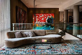 ANDAZ WEST HOLLYWOOD, BY HYATT