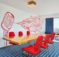 ANDAZ WEST HOLLYWOOD, BY HYATT