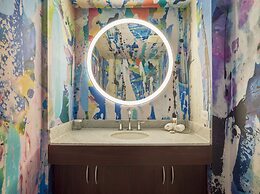 ANDAZ WEST HOLLYWOOD, BY HYATT