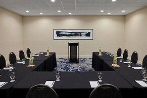 Delta Hotels by Marriott Muskegon Convention Center