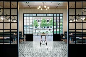 Delta Hotels by Marriott Muskegon Convention Center