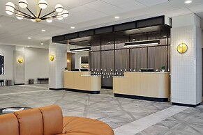 Delta Hotels by Marriott Muskegon Convention Center